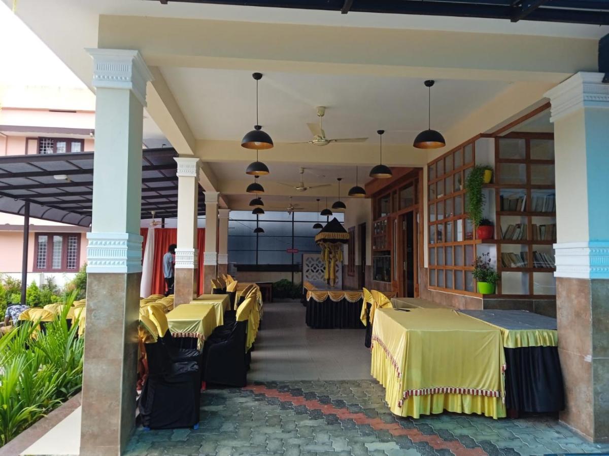 Meghdoot River Resort Kochi Exteriér fotografie